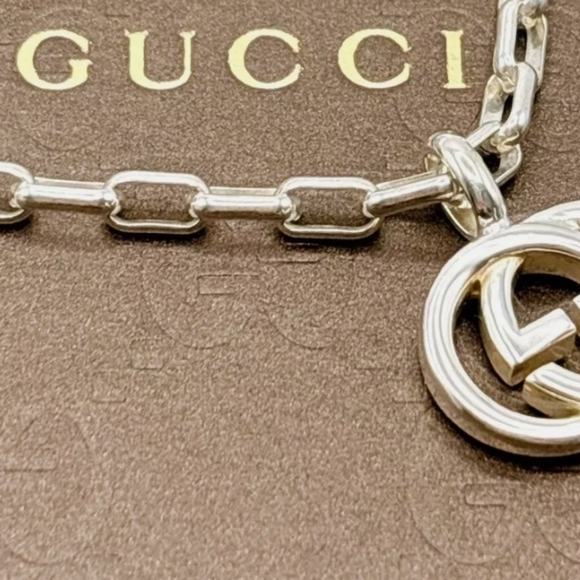 ** SOLD ** SOLD**🌹GUCCI Interlocking Double G 925 Unisex Necklace -EUC - Picture 12 of 12
